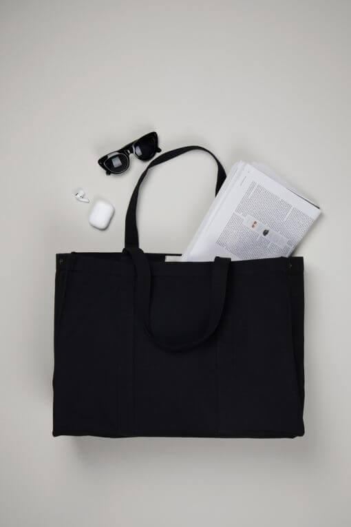 VINGA Hilo AWARE™ recycled canvas maxi tote bag - Image 5